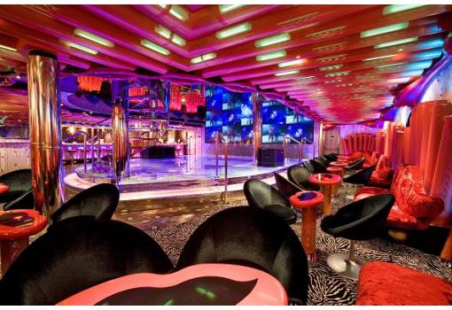 El lugar con más marcha del Barco... la discoteca!